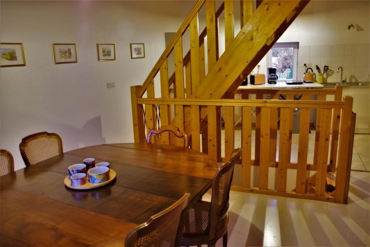 Le Vieux Pont Bed and Breakfast Saint-Julien  Exteriör bild